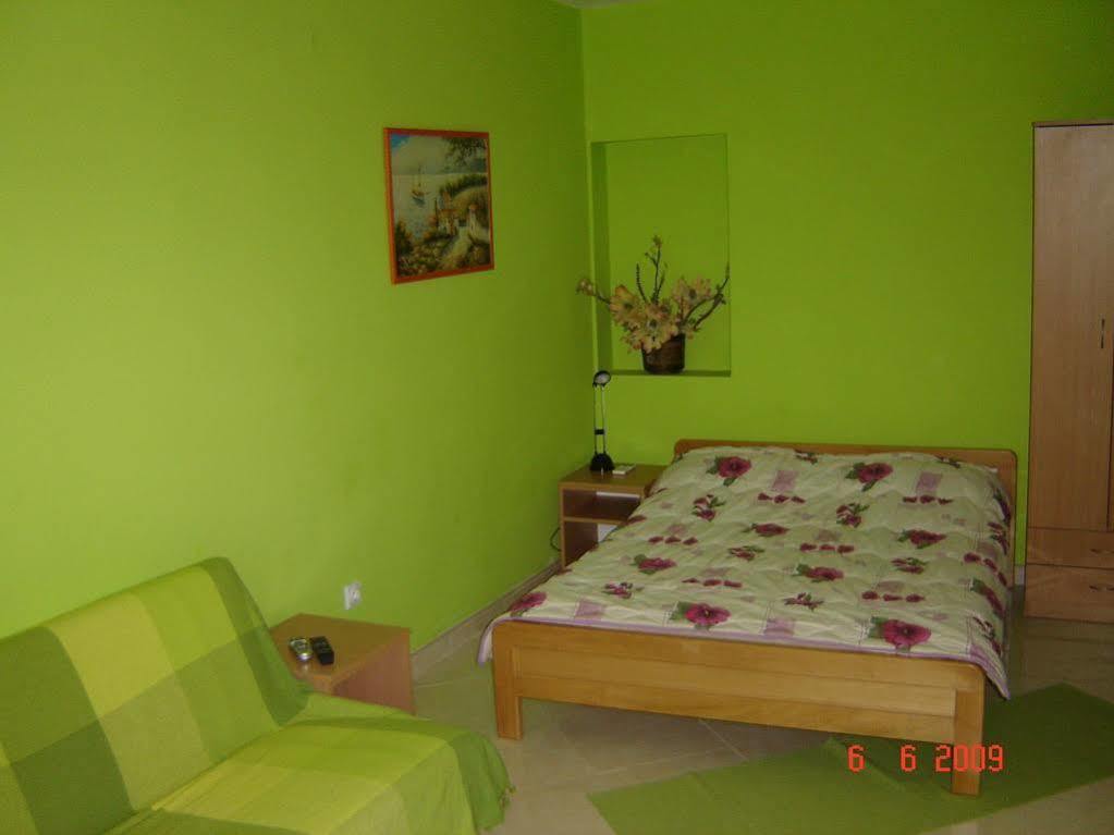Studio Apartments Petkovic Tivat Exteriér fotografie